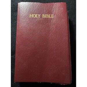 Holy Bible Thomas Nelson 412MR Red Letter New King James Version 1994 (Z1)